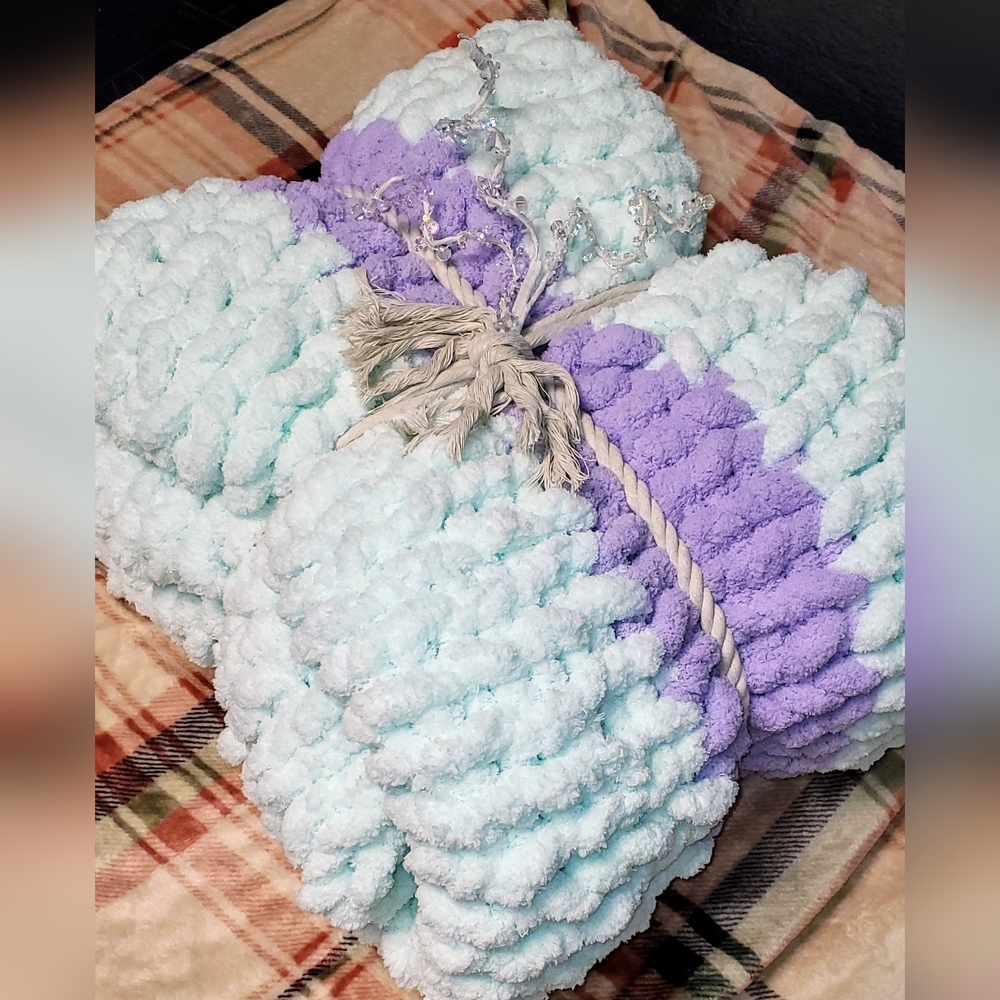 Chunky knit blanket